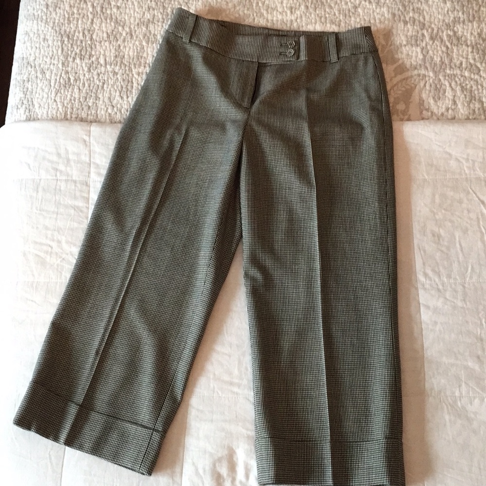 Ann Taylor Margo Curvy cuffed capri work pants.